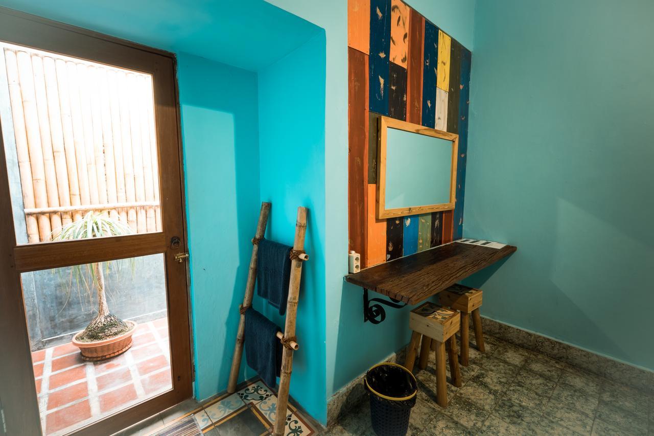Albergue Good Karma Yogyakarta Exterior foto